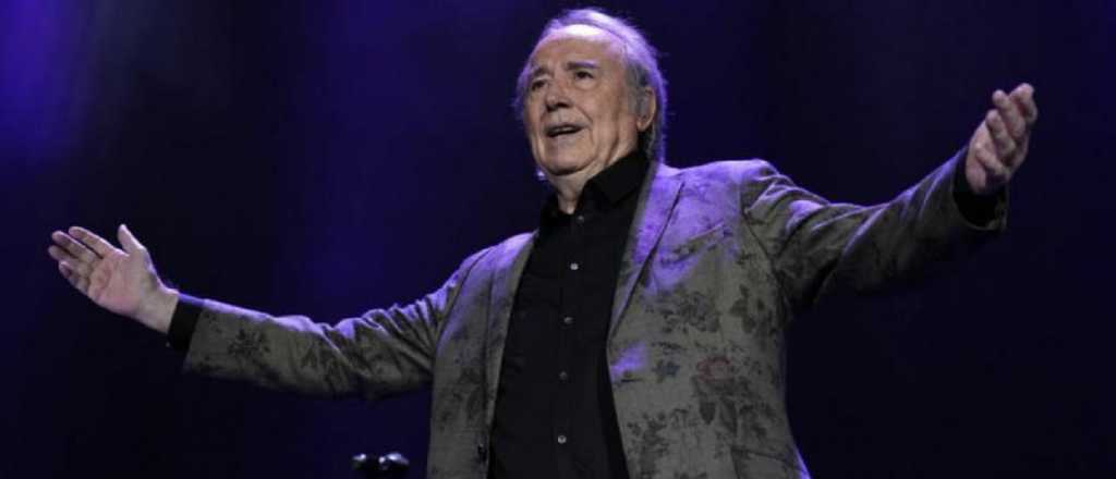 Serrat se despidi&oacute; de los escenarios con un emotivo concierto