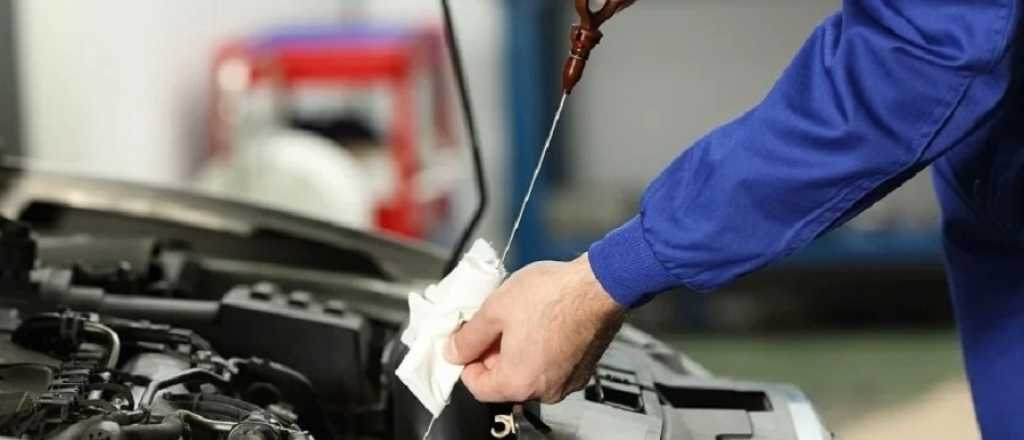 Cómo saber si tu auto tiene baja presión de aceite