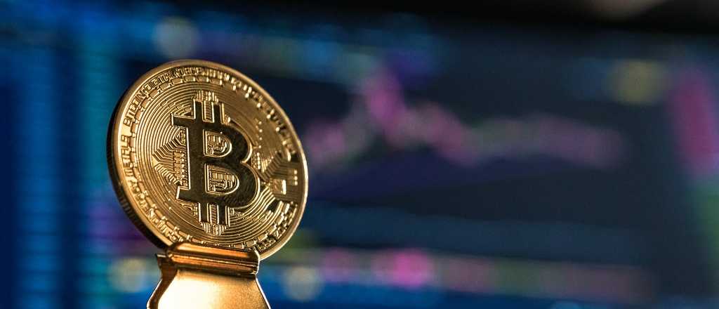 Bitcoin termina la primera semana de 2023 con una ganancia de casi el 2%