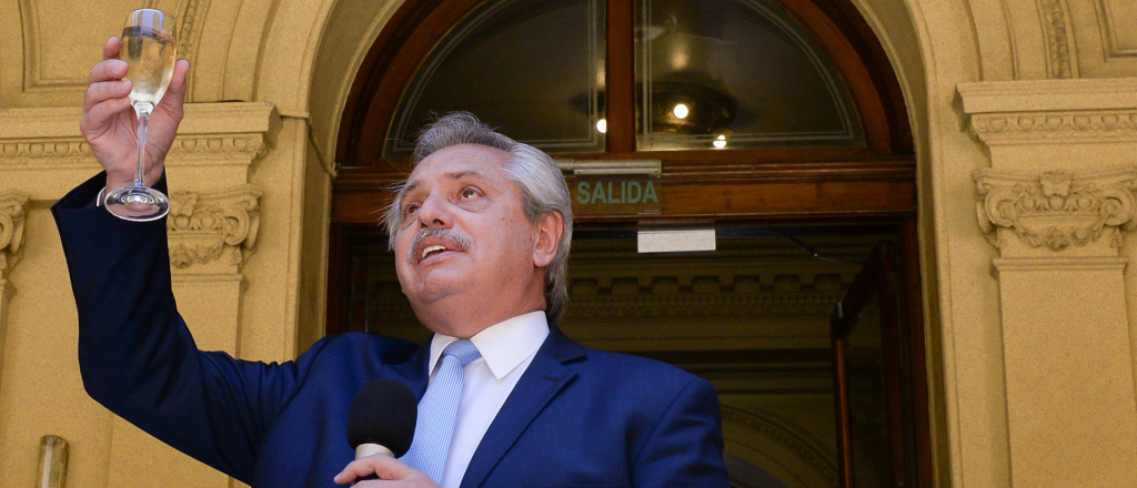 Los saludos de Alberto, CFK y varios dirigentes por A&ntilde;o Nuevo