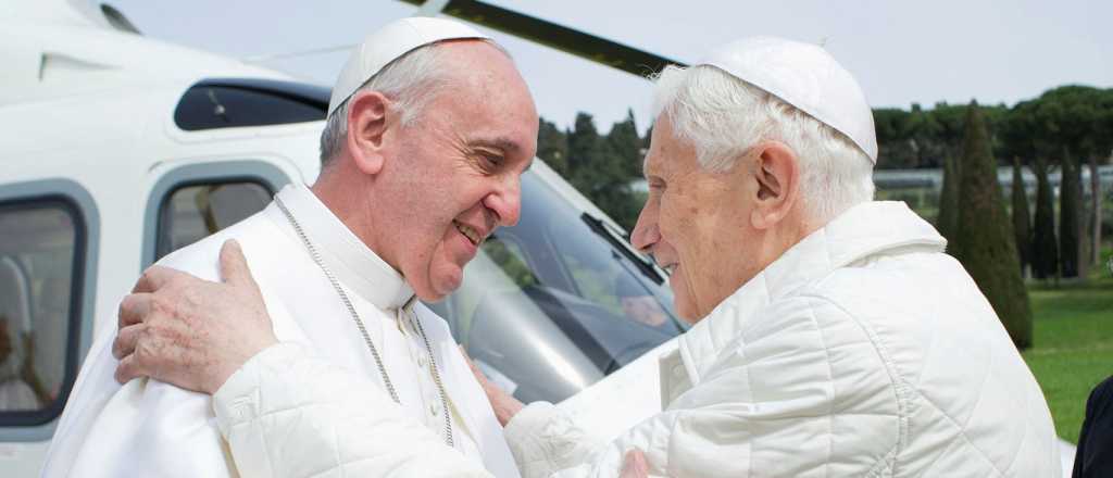 Francisco recordó a Benedicto XVI mientras el Vaticano prepara el funeral