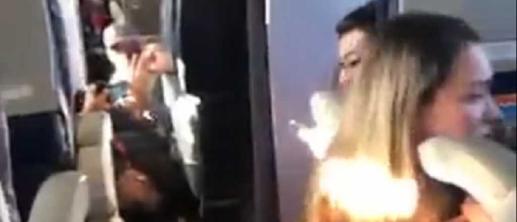 Video: el terror de los pasajeros del avi&oacute;n baleado por narcos en M&eacute;xico