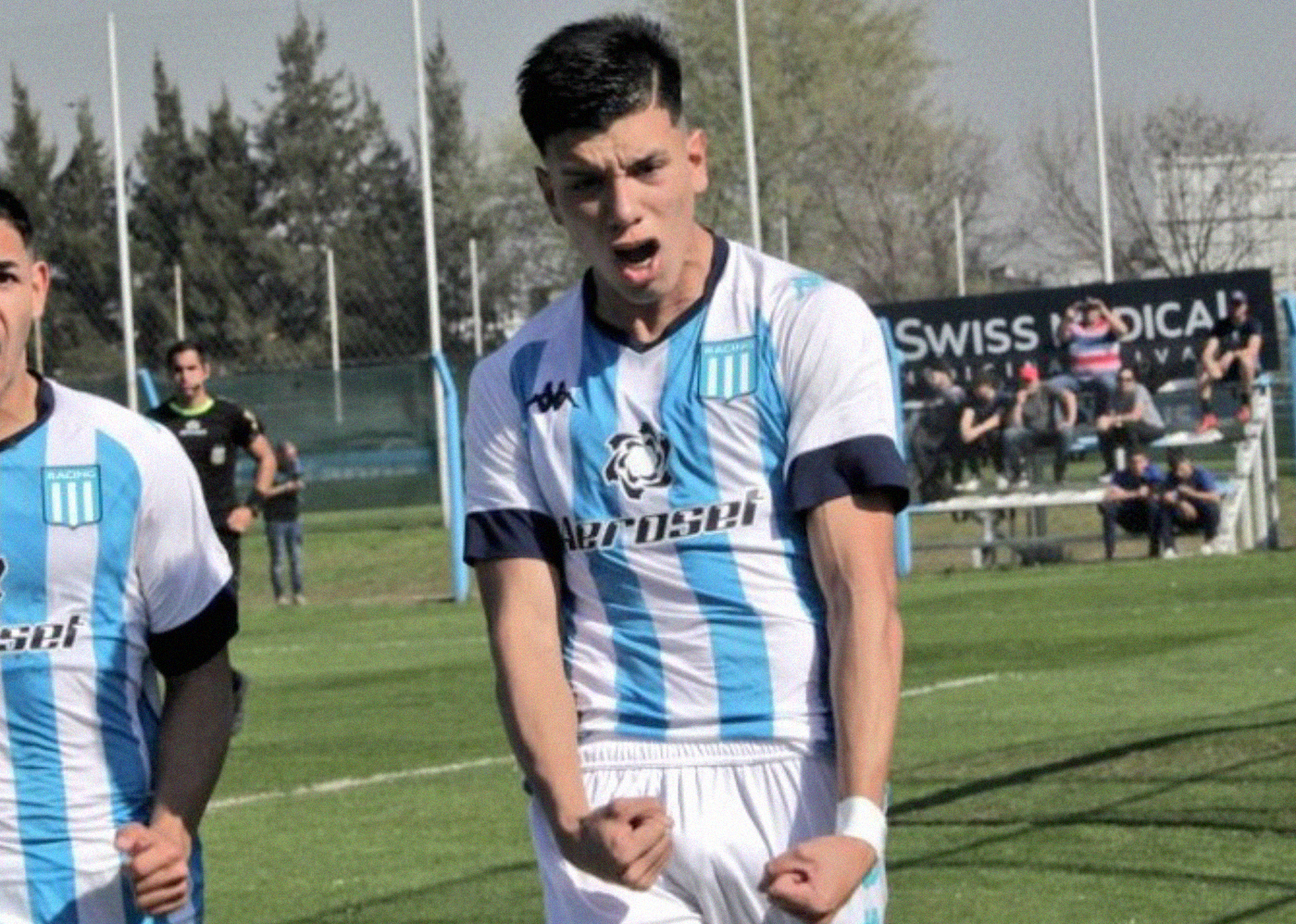 Rosario: balearon en la cabeza a un juvenil de Racing y pelea por su vida - Mendoza Post