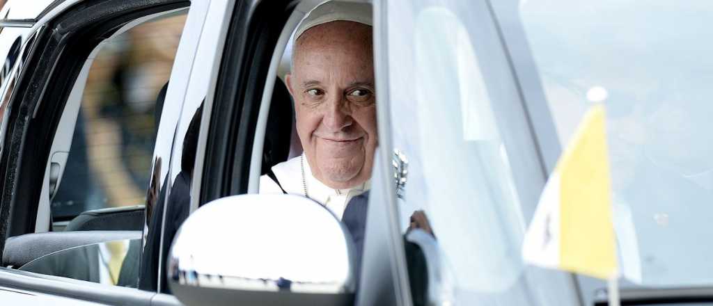 &iquest;Qu&eacute; le dijeron las hijas de Obama al papa Francisco?