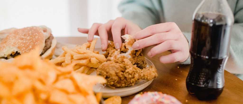 Alertas que tu cuerpo env&iacute;a por tener una mala alimentaci&oacute;n