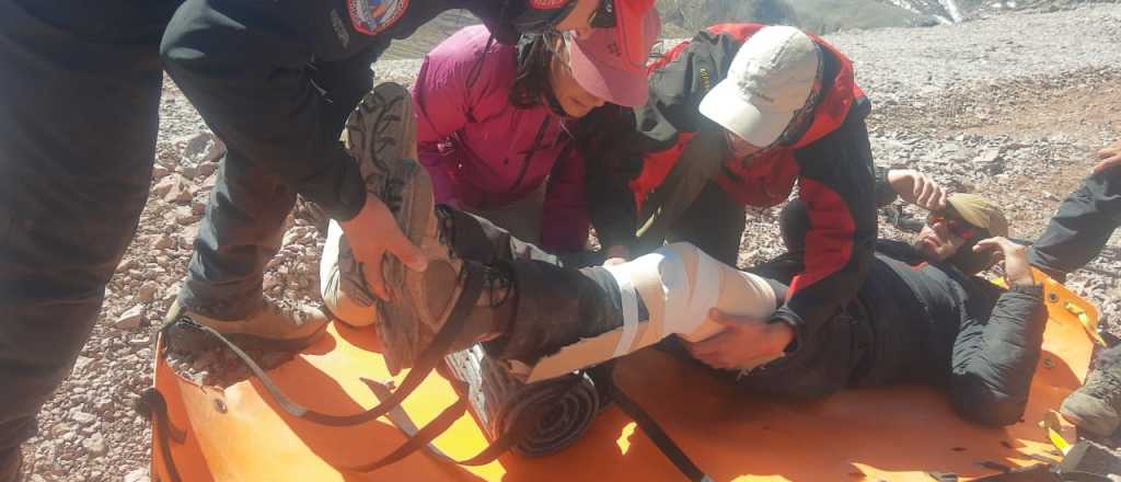 Dos extranjeros están graves tras caer más de 60 metros en el Aconcagua