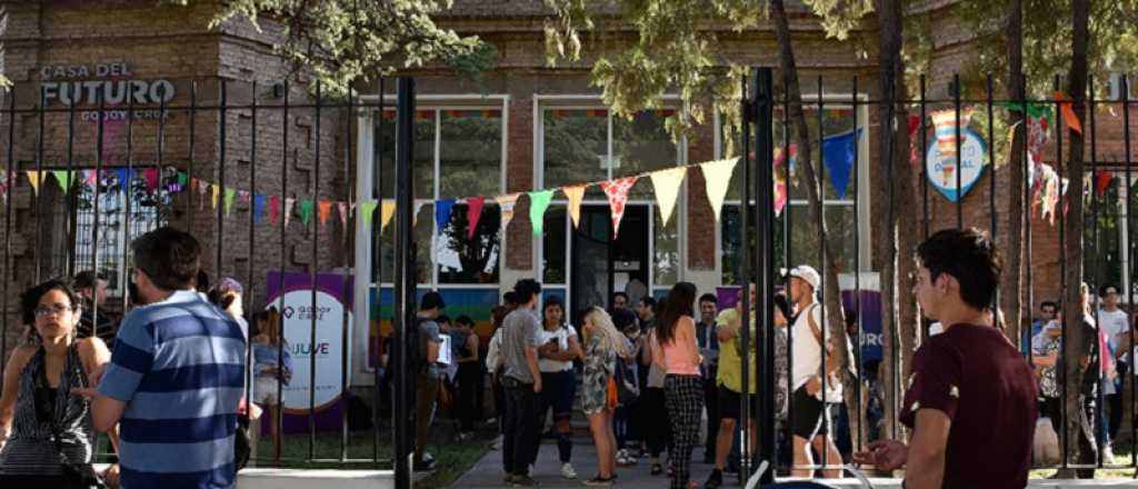 Godoy Cruz dará 5 talleres gratuitos en La Casa del Futuro: cómo inscribirse