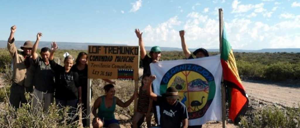 Caravanazo mendocino para decir "basta" a la cesión de tierras a mapuches