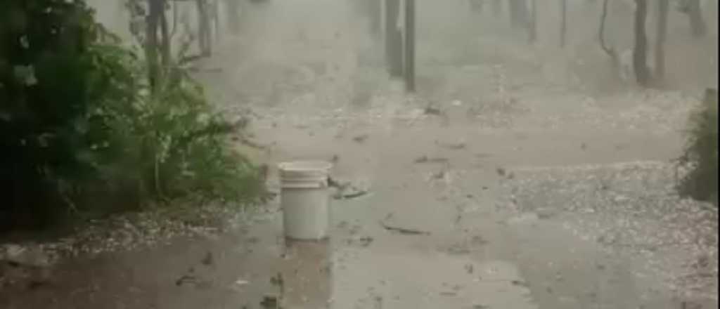 Videos: así cayó granizo en zonas de San Martín y Junín