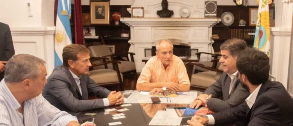 Suarez recorri&oacute; los departamentos afectados por la tormenta