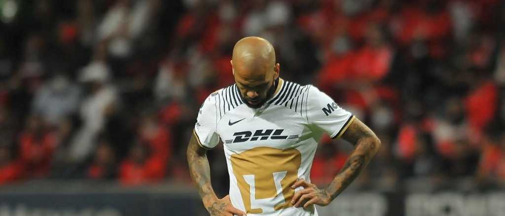 Más problemas para Dani Alves, que sigue preso en Barcelona