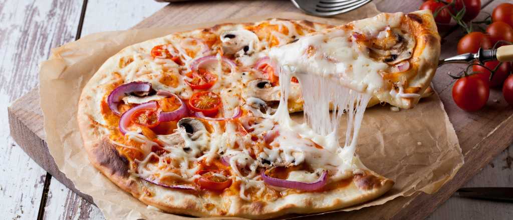 Prepar&aacute; una deliciosa pizza en simples pasos