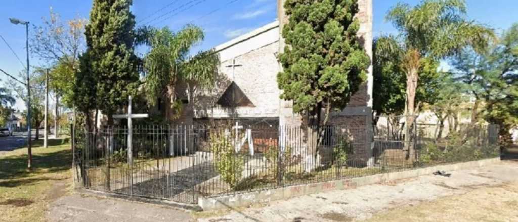 Un cura evit&oacute; un femicidio en plena misa 