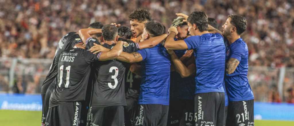 El vice de Argentinos: "Podr&aacute;n robarme todo menos la ilusi&oacute;n"