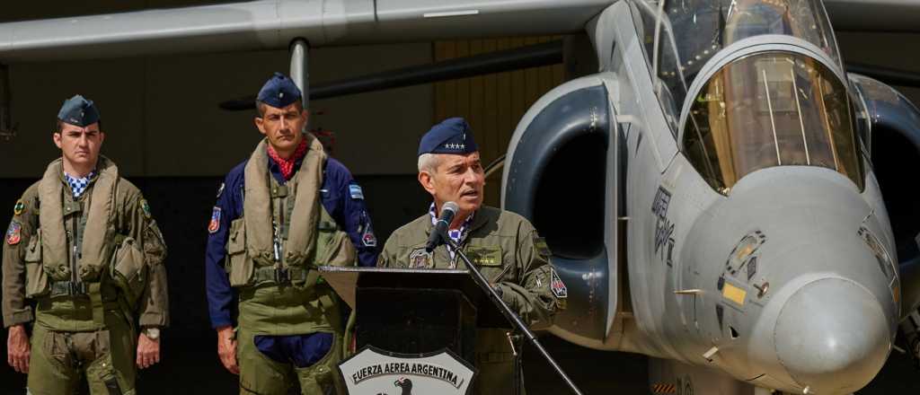 El Gobierno desplegó aviones en una base militar cercana a Malvinas
