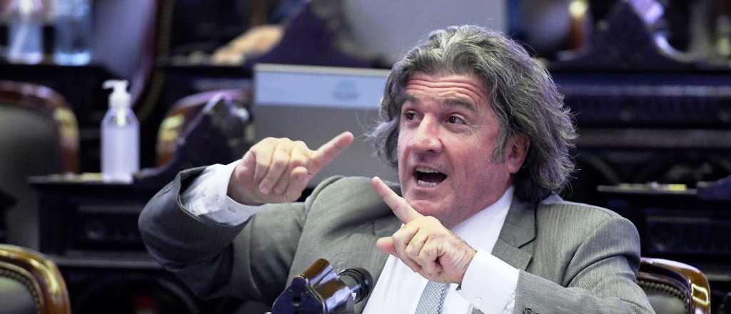 Jos&eacute; Ram&oacute;n presentar&aacute; su proyecto para "proteger a los consumidores"