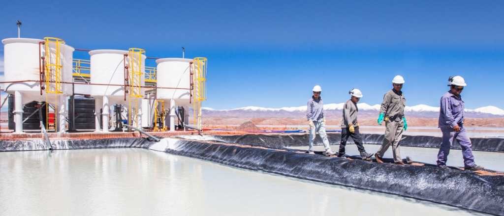Pan American Energy mira al norte para invertir en litio