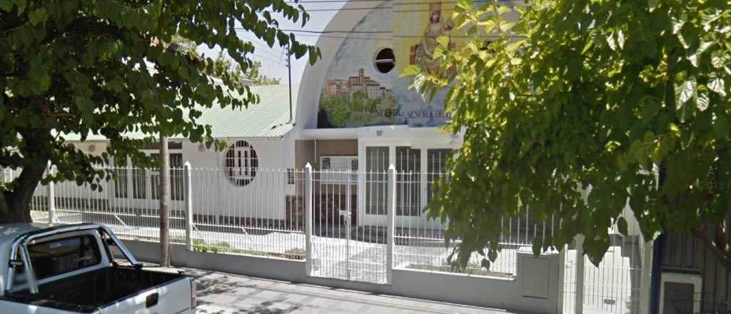Asaltaron al p&aacute;rroco de la iglesia Castelmonte de Godoy Cruz