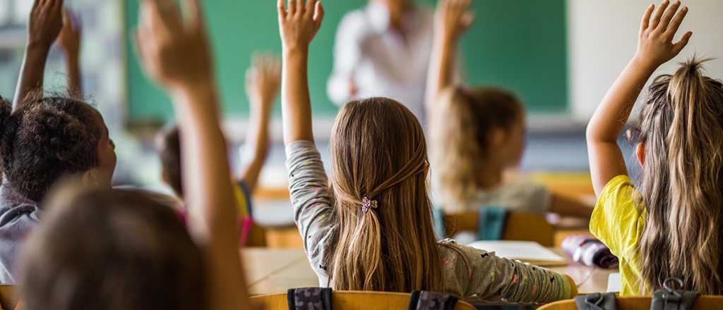 Conoc&eacute; c&oacute;mo acceder a la ayuda escolar anual de $70.000 en marzo