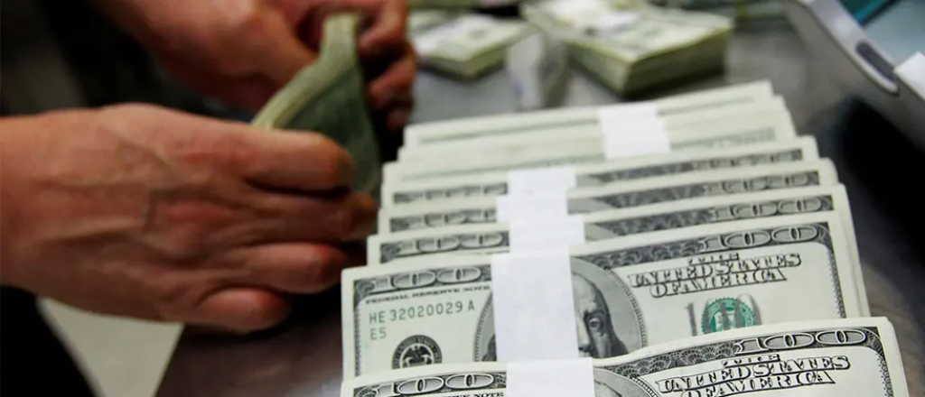 Bancos pidieron al Central 125 millones de dólares a la espera de retiros masivos