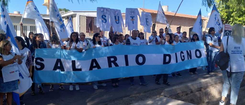 El Gobierno de Mendoza le presenta al SUTE una nueva propuesta salarial