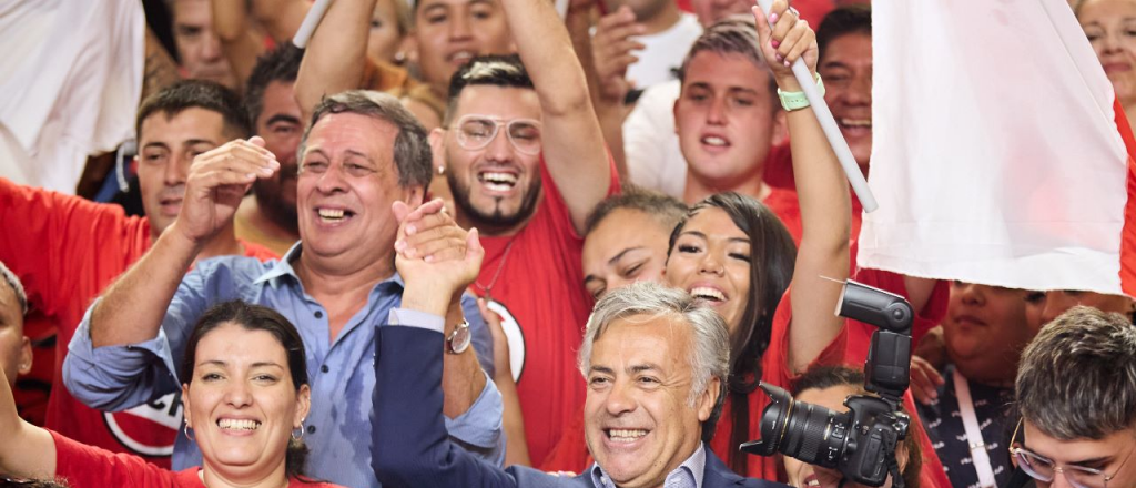 Orozco abrió las sesiones ordinarias acompañado por Cornejo