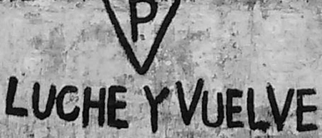 "Luche y vuelve": el mítico slogan de la JP setentista para bancar a Cristina