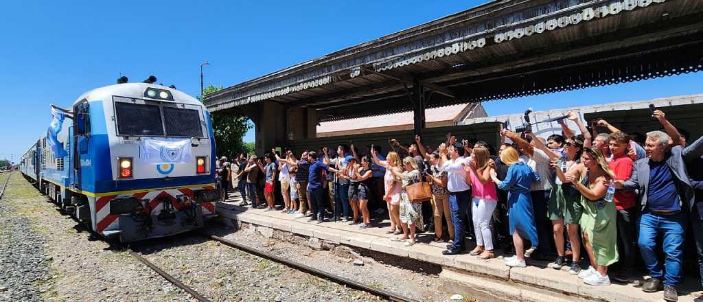 El gobierno de Milei avanzará en la privatización de los ferrocarriles