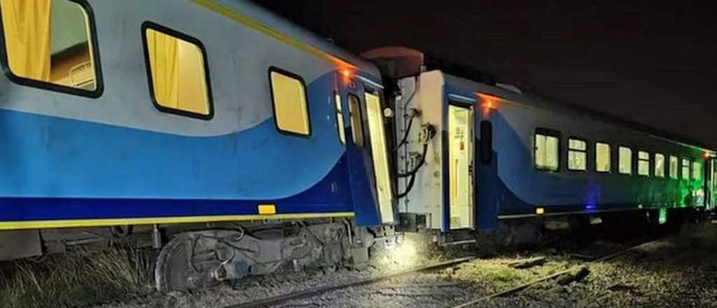 Video: un tren de pasajeros descarriló en Olavarría por el estado de las vías