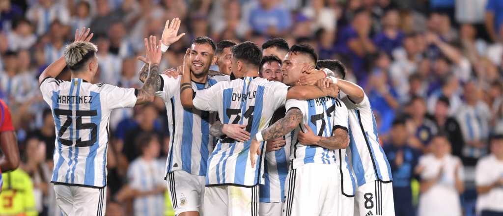 Fiesta completa: Argentina estrenó el título mundial venciendo a Panamá
