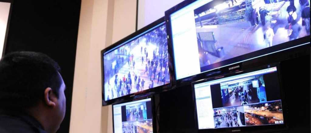 Maipú: el crédito para comprar cámaras de seguridad abre el debate electoral