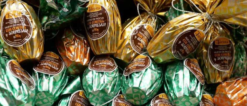 Vadillo y la muni Luj&aacute;n se cruzaron por una compra de huevos de Pascua