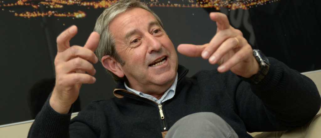 Cobos no descart&oacute; el regreso del "control de cambios" 