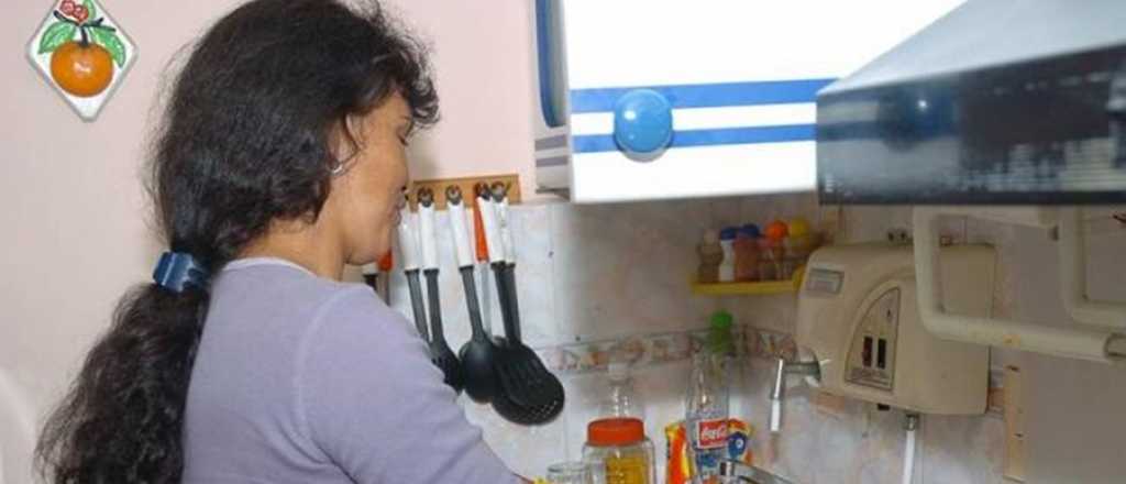 Aumento para empleadas domésticas en agosto: sueldo y pago por hora