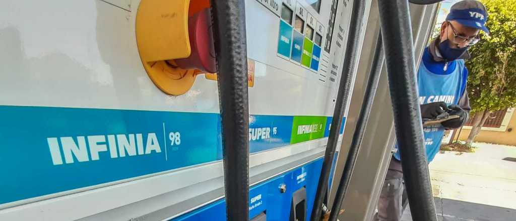 El Gobierno nacional posterg&oacute; los aumentos de nafta y gas para marzo