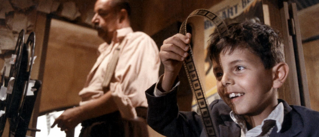 Es preferible la película de los besos y las caricias censurados