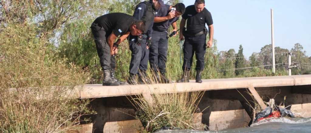Un hombre murió ahogado en San Rafael al caer con su auto a un canal