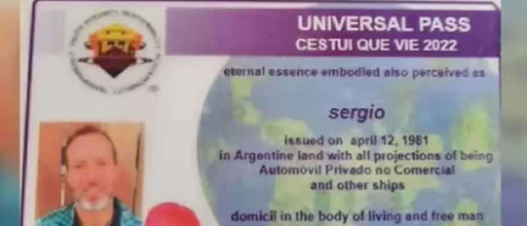 Extra&ntilde;o caso de la familia detenida en San Luis: dicen ser ciudadanos del mundo