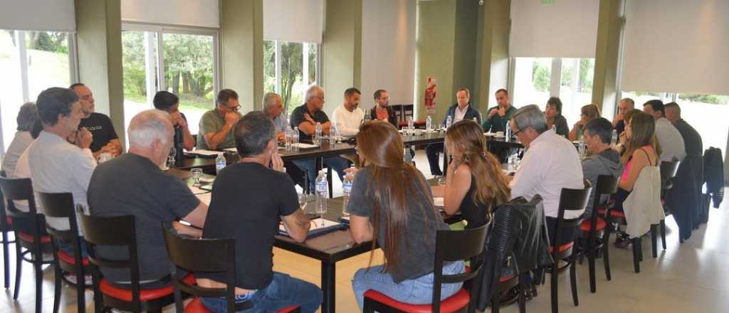 El Gobierno homologó aumentos para distintos sectores estatales