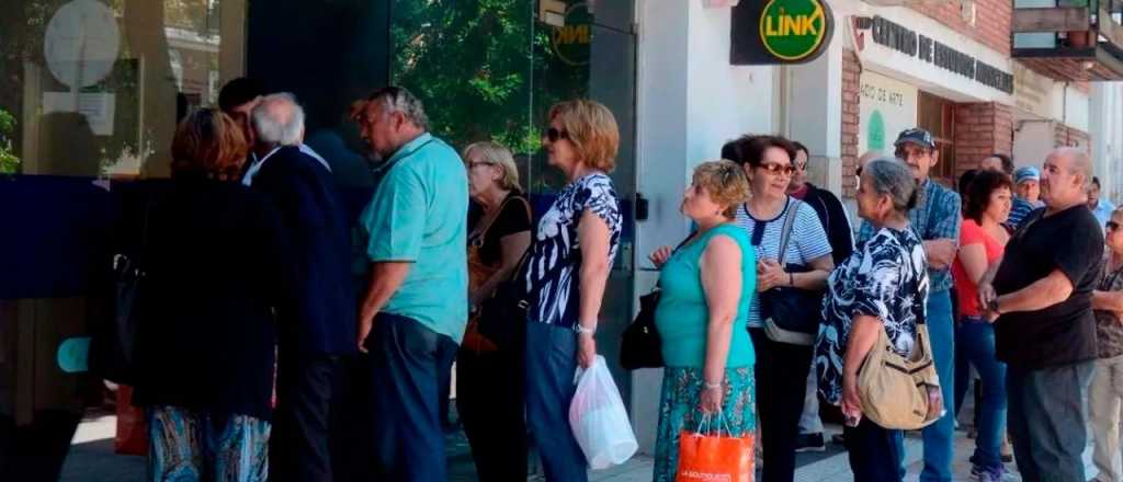 Qui&eacute;nes cobran su jubilaci&oacute;n este jueves 13 de abril