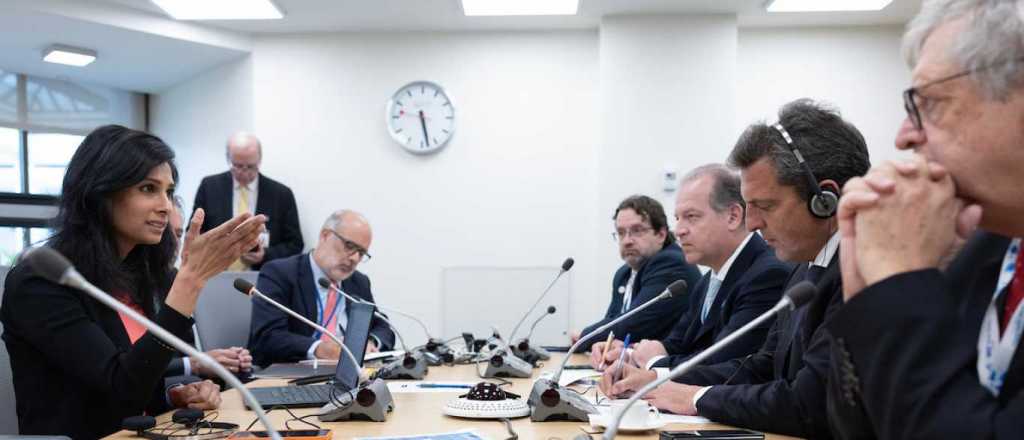 El Gobierno y el FMI analizan cambiar las metas econ&oacute;micas para Argentina