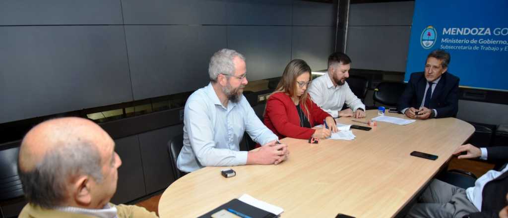 Paritarias: 15 sectores p&uacute;blicos que aceptaron la propuesta del Gobierno