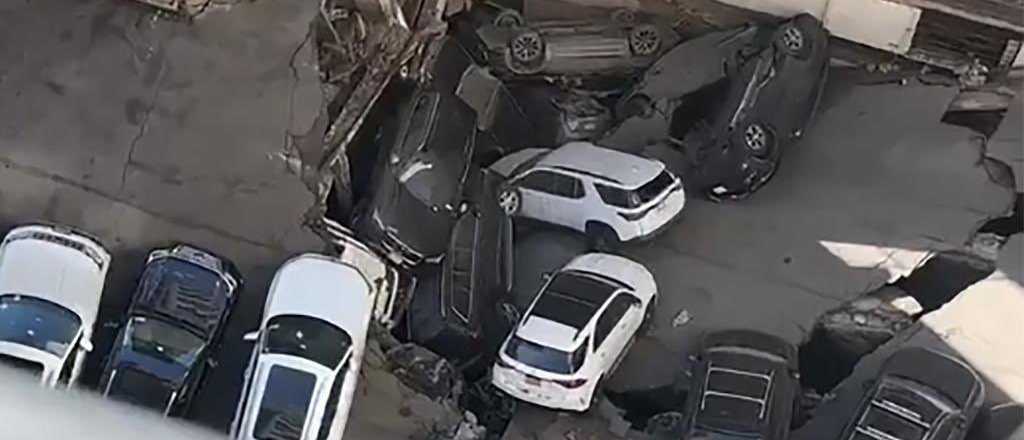 Un muerto y 4 heridos al colapsar un garage público en Nueva York