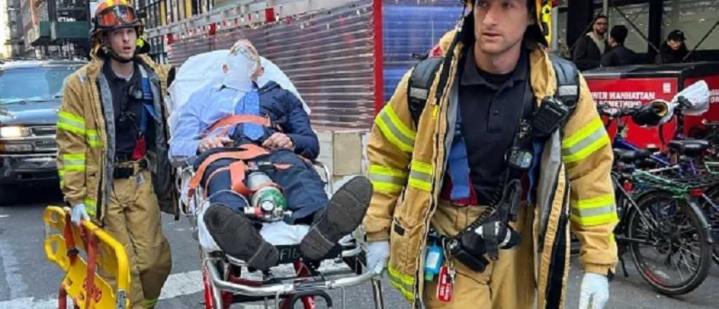 Un muerto y 4 heridos al colapsar un garage público en Nueva York