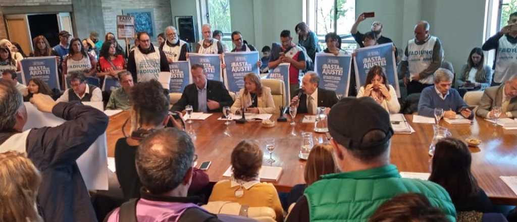 El Consejo de la UNCuyo ratificó que descontará días de paro