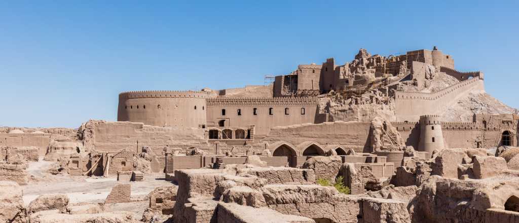 El desierto de los chantas, los oportunistas y los tránsfugas