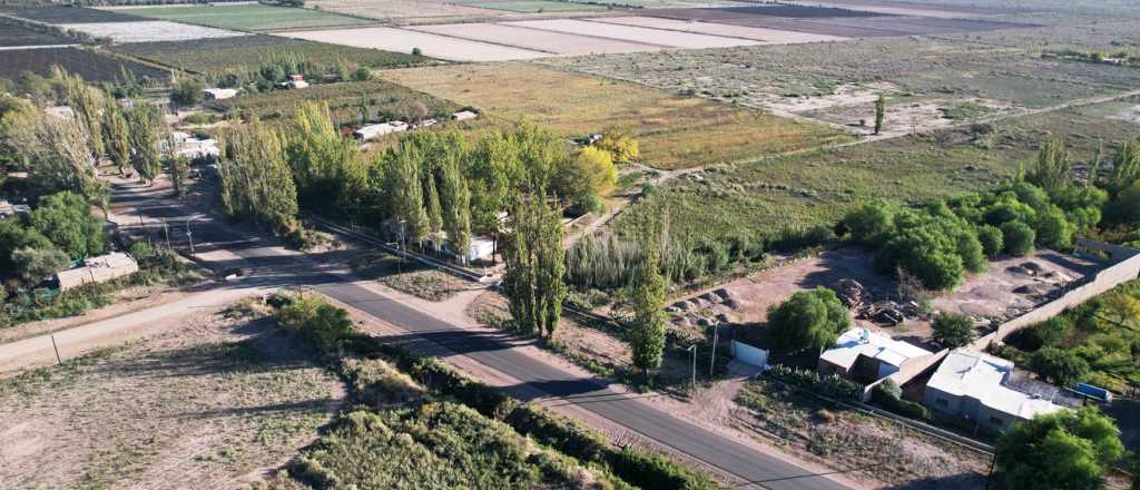 Pavimentaron el Carril Chivilcoy de San Martín