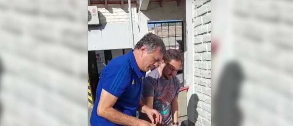 Orozco no fue a la Legislatura e hizo un asado para los municipales