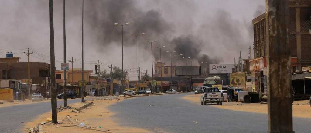 A pesar de las amenazas de sanciones continúan los combates en Sudán