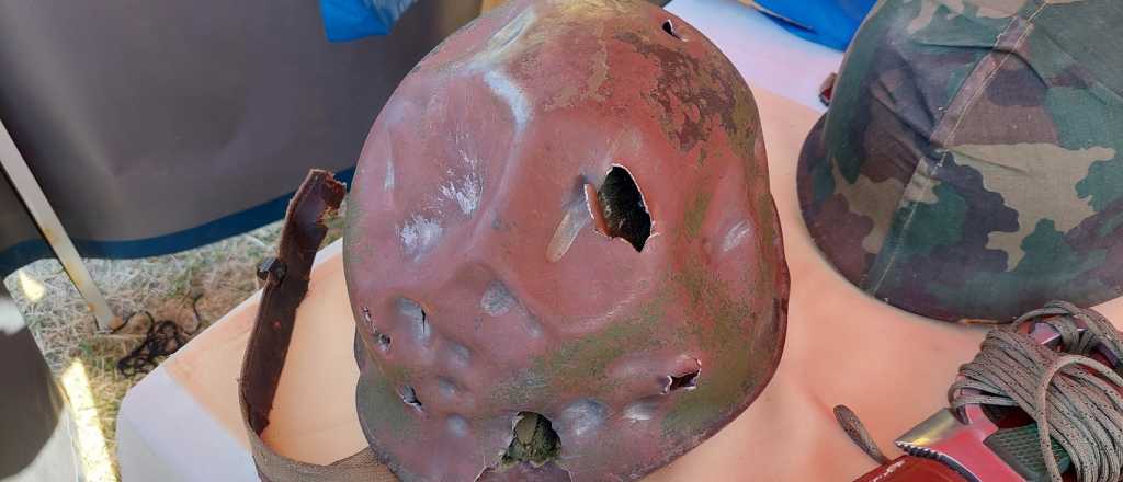 &iquest;Cu&aacute;ntas balas pod&iacute;a soportar el casco de un soldado de Malvinas?